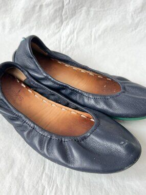 Tieks ballet flats navy blue leather slip on shoes ballerina shoe matte size 6